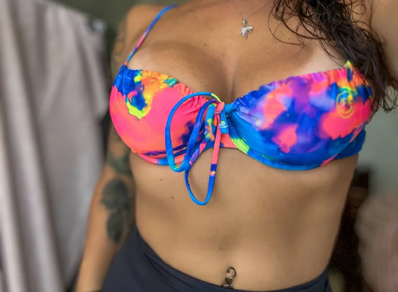 Salty Savage Ladies “Spliced Smile” Cinched Push Up Bikini Top | Neon Tie Dye