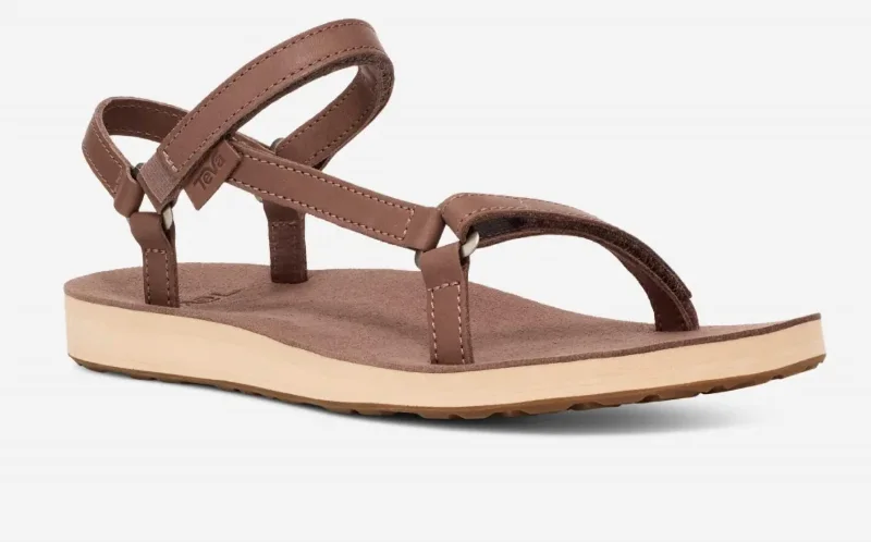 Women's Slim Leather Sandal In Acorn