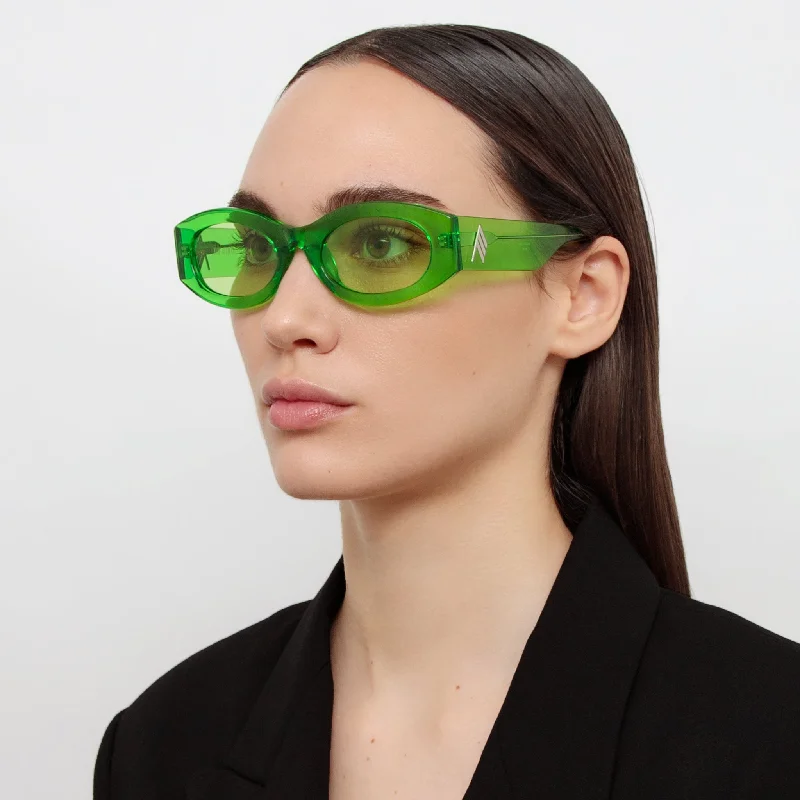 Berta Oval Sunglasses in Green